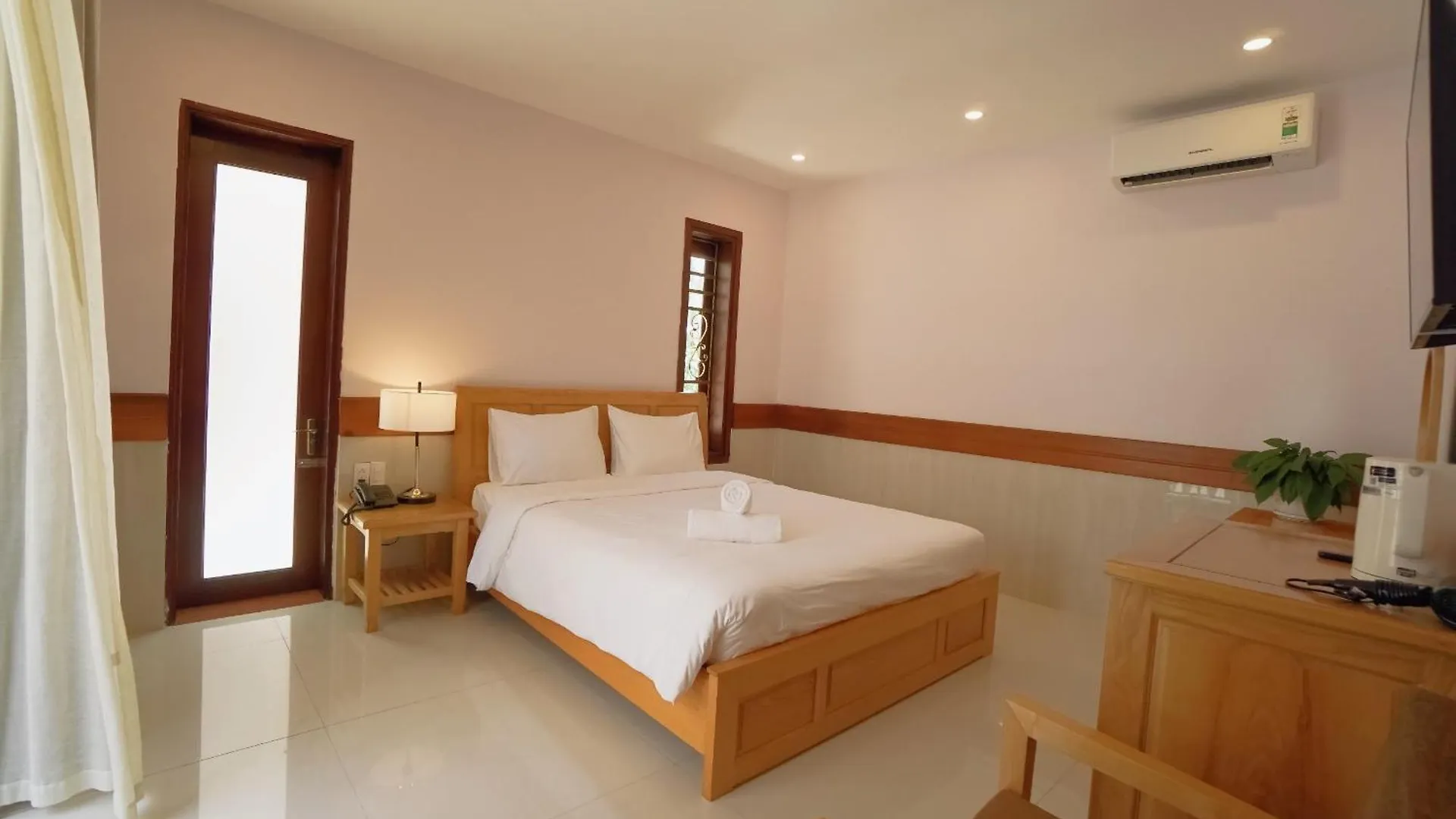 Ong Tam Tra Que Villa Hoi An 0*,